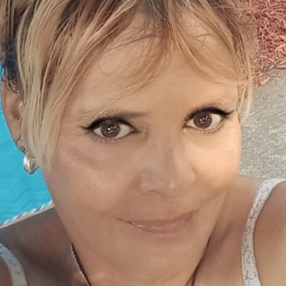 Meet your Posher, Brenda